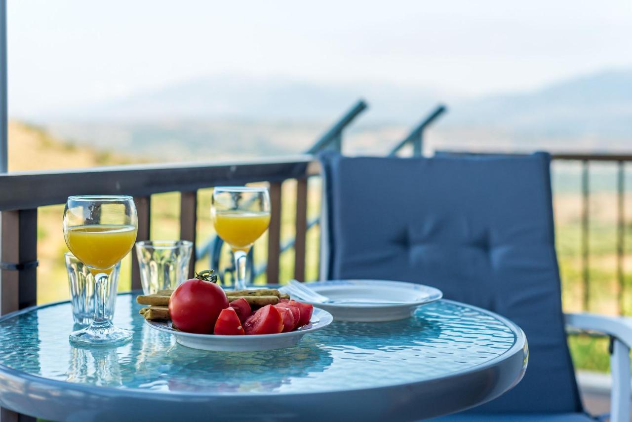 Bella-Maria At Aptera With Mountain And Sea View !! 하니아 외부 사진